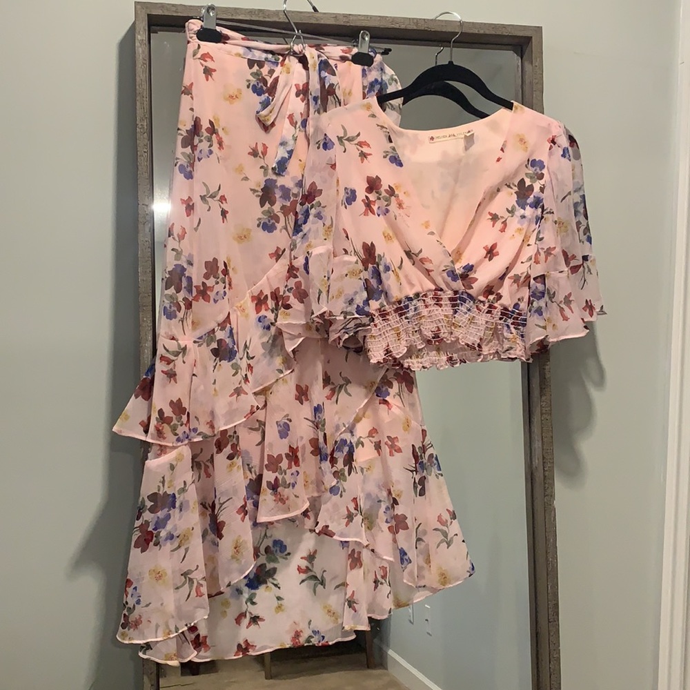 Chelsea & Violet floral set